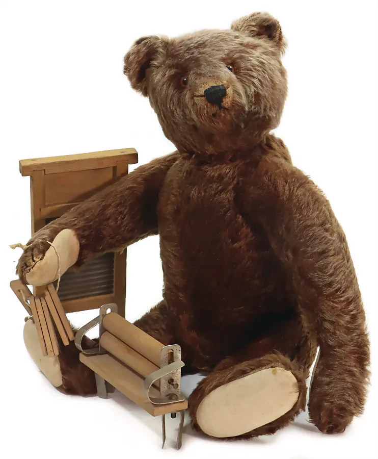 STEIFF – very beautiful dark brown Steiff bear circa 1938
