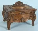 Lidded box – walnut, carved rococo-style ornaments, 4 curved legs, stepped lid, 27 x 34 x 27 cm
