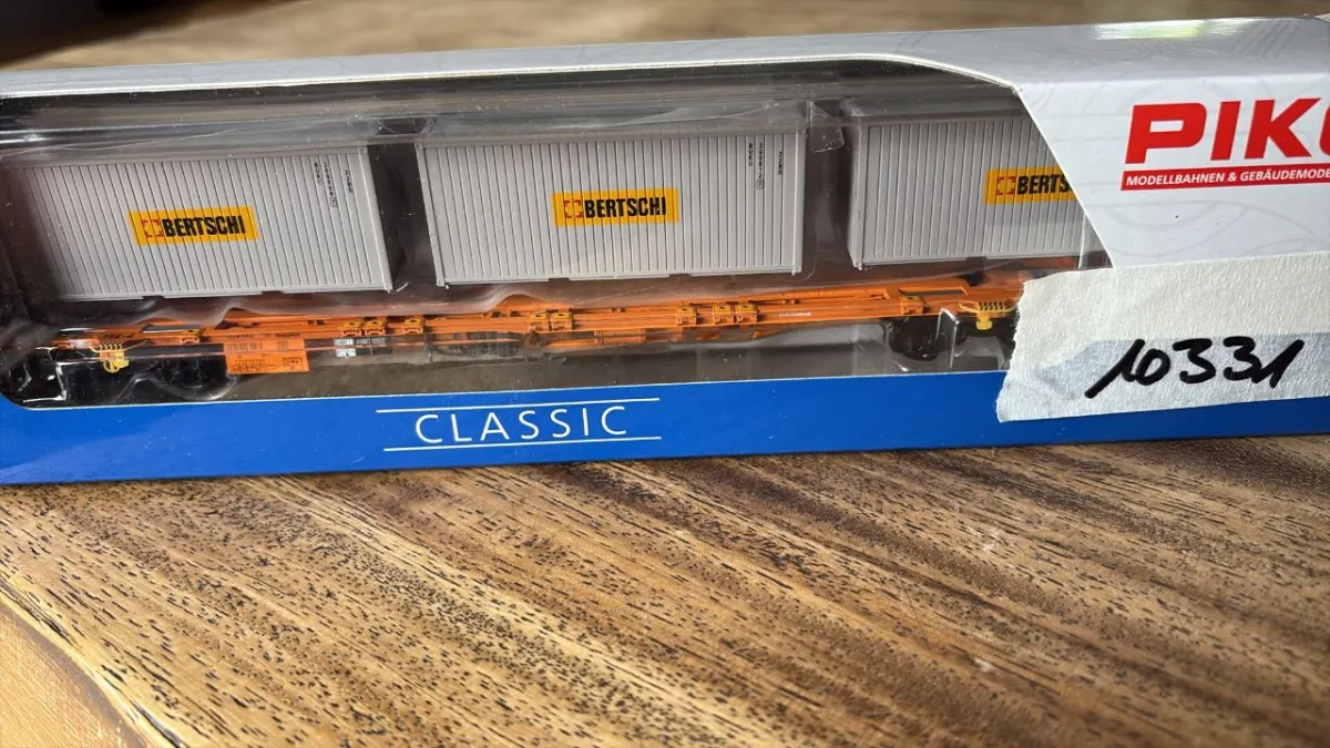 Wagon (PIKO)