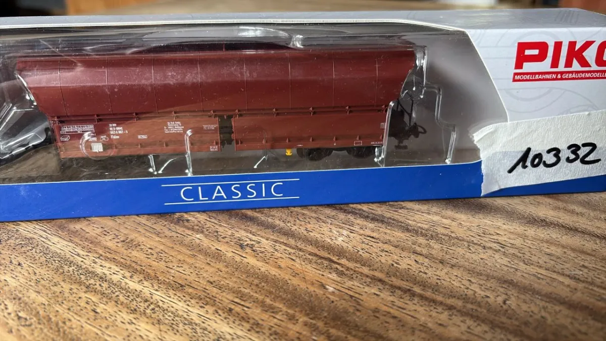 Wagon (PIKO)