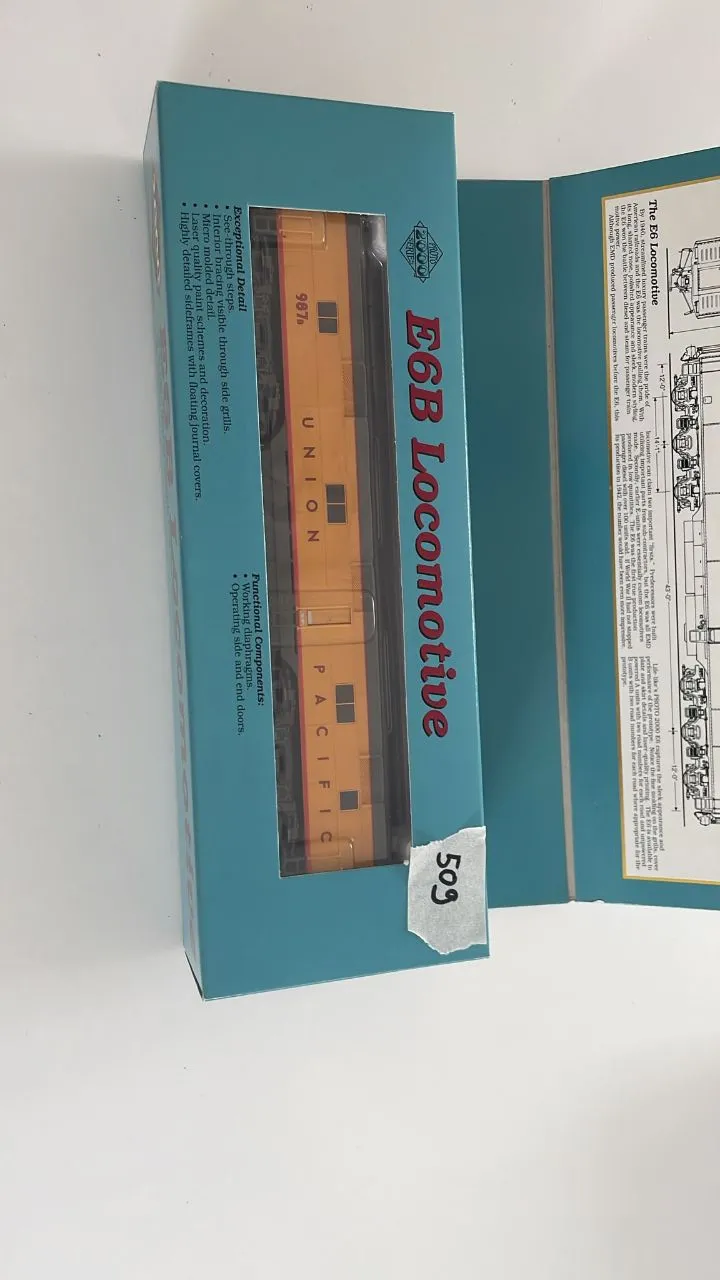 Dieselová lokomotiva (Proto 2000)