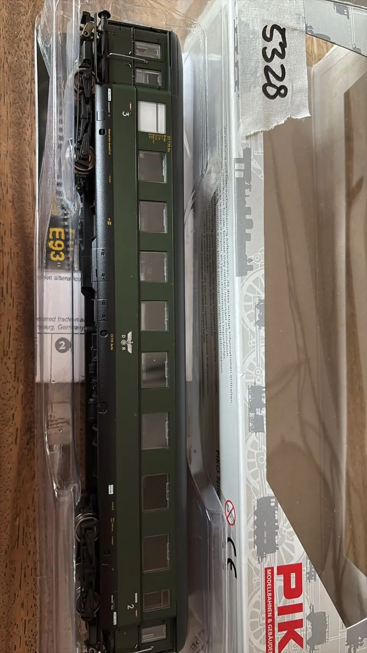 Wagon (PIKO)