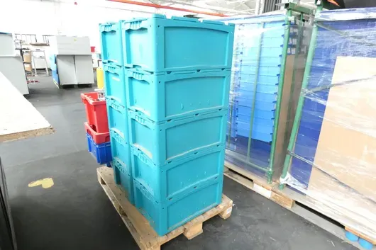 10x BITO storage boxes, with pallet