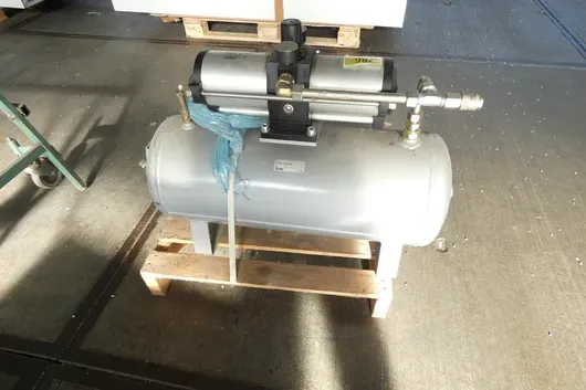 SMC booster regulator EVBA4100-F04-X16