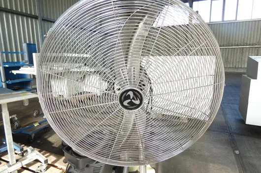 CASA FUN pedestal fan