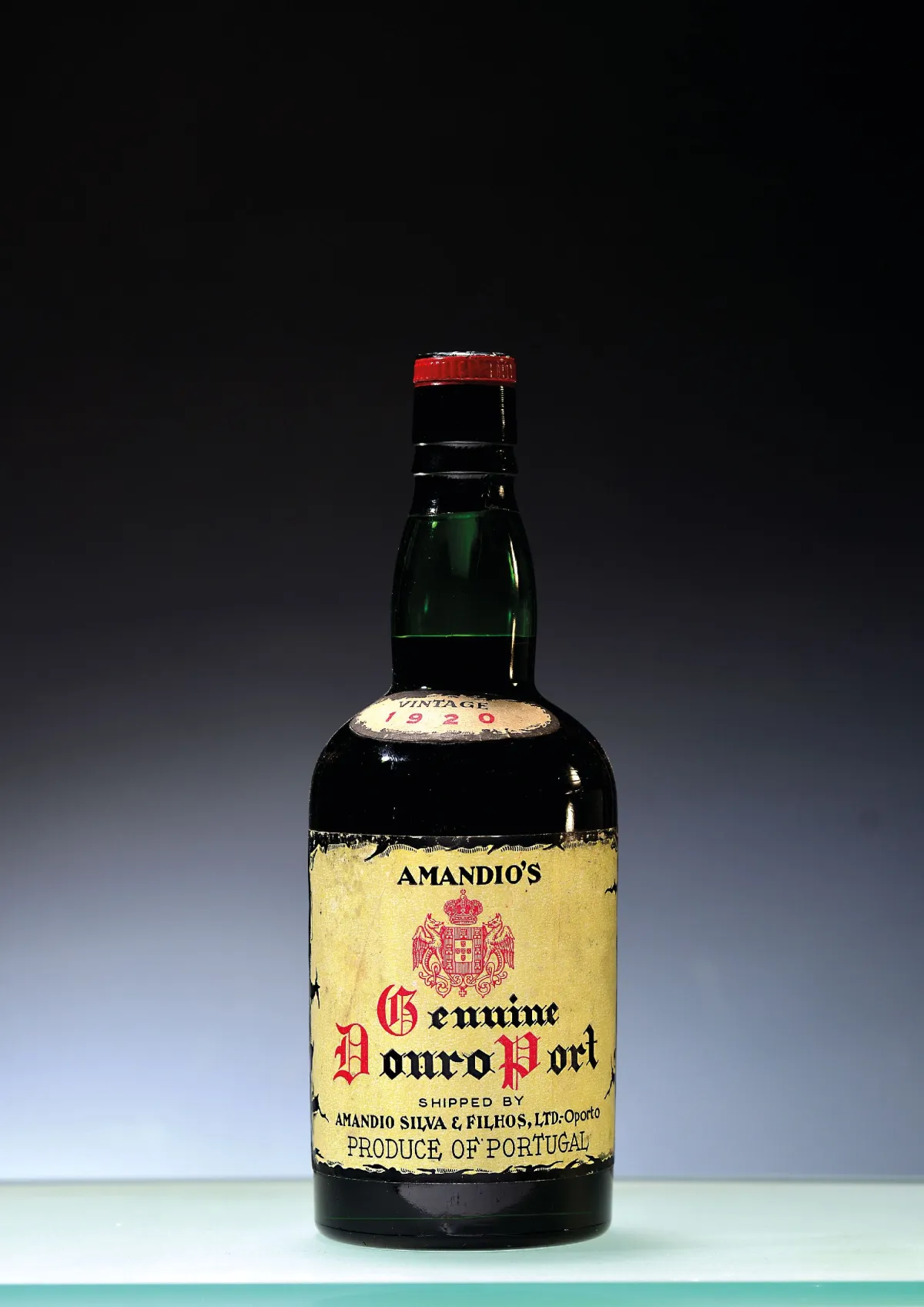 2 bouteilles 1920 Amandio's Genuine Douro Port, Amandio Silva & Filhos, Porto, env. 75cl