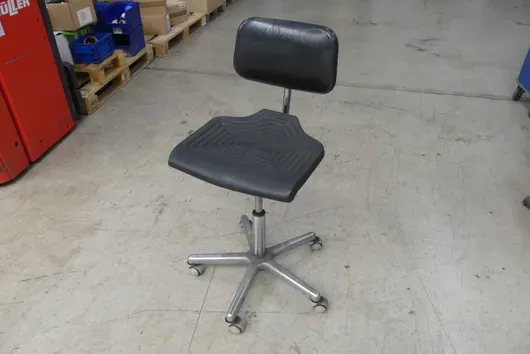 Chaise de travail