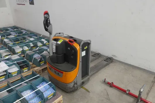 STILL EXU 18 Niederhubwagen, Batterie defekt