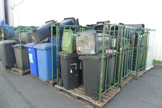 Partij afvalcontainers, 12x Lagerrunge