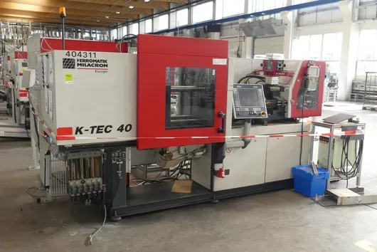 Wtryskarka FERROMATIK MILACRON K-TEC 40