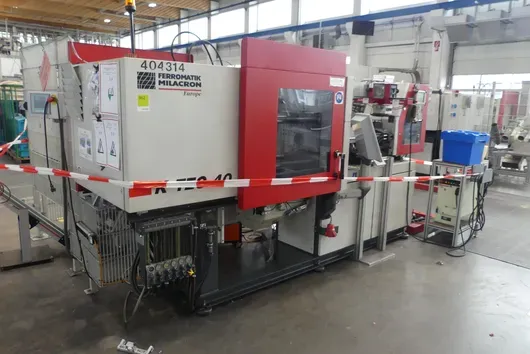 Wtryskarka FERROMATIK MILACRON K-TEC 40