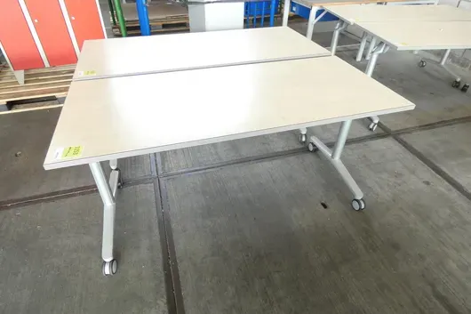 Konferenztisch, klappbar