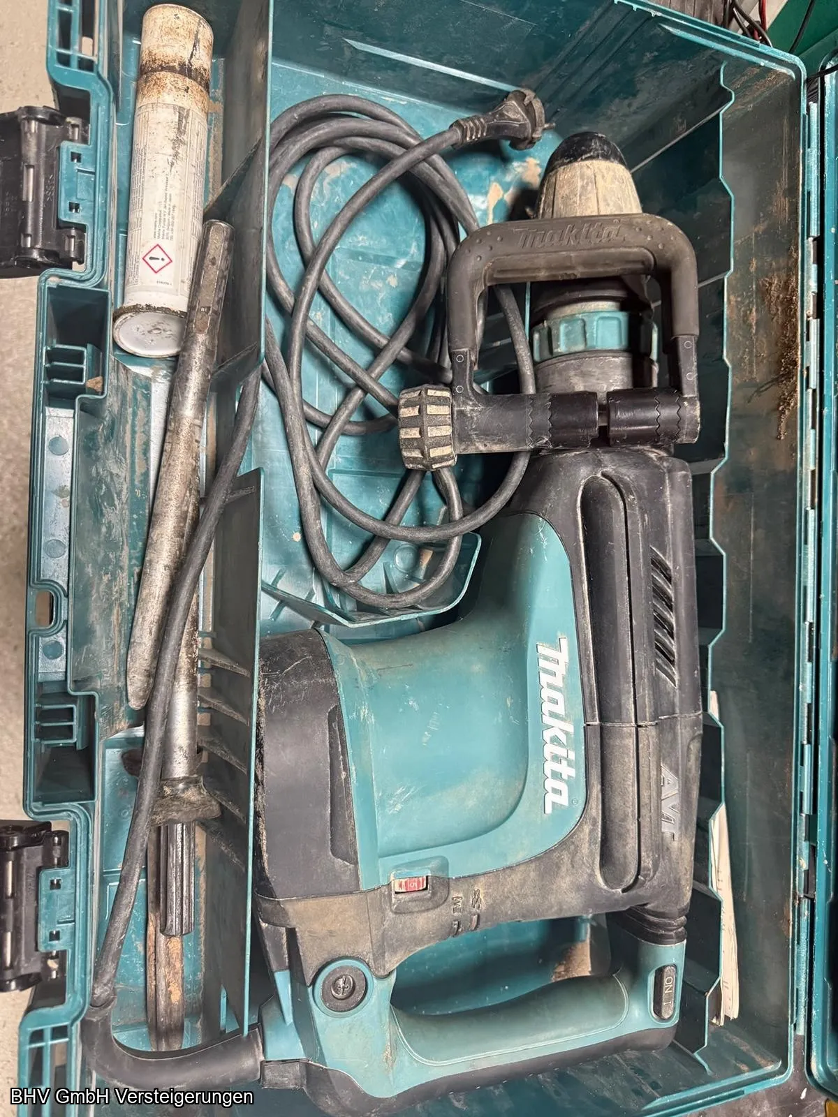 Demolition hammer Makita HM1213C