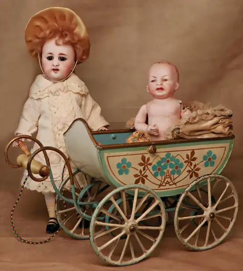 MÄRKLIN – kinderwagen, blik