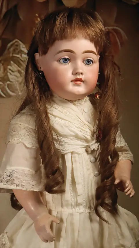 Výjimečná porcelánová hlava panenky biscuit