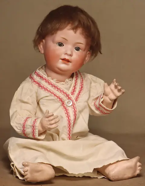 BAEHR & PROESCHILD – 585 6, bébé caractère en porcelaine biscuit