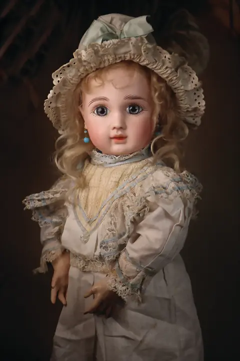 JULES STEINER – aandachtige Bébé