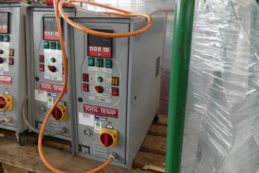 TOOL-TEMP industrial temperature control units MP-888