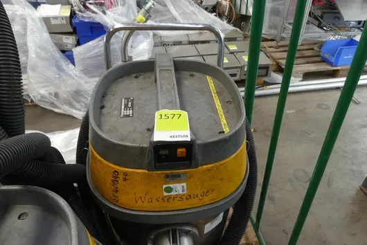 RIBO TN93 industrial vacuum cleaner