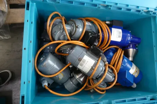 Partij DIGICOLOR doseermotor, met opbergbox