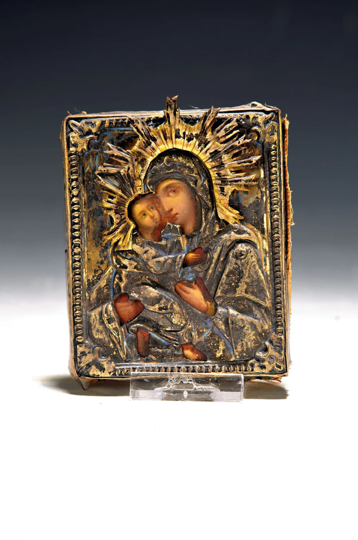 kl. Ikone, Russland, 19. Jh., Silberoklad, Mutter Gottes mit Kind, Eitempera/Holz,