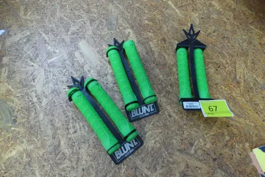 3x Uchwyty do hulajnogi stunt Blunt
