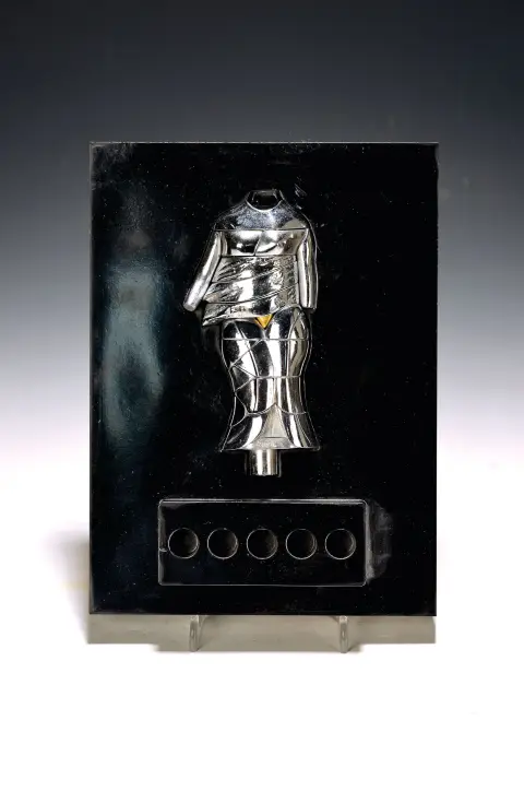 Miguel Berrocal, 1933-2006, sculptuur, demonteerbaar in meerdere delen, La mini Cariatide ,