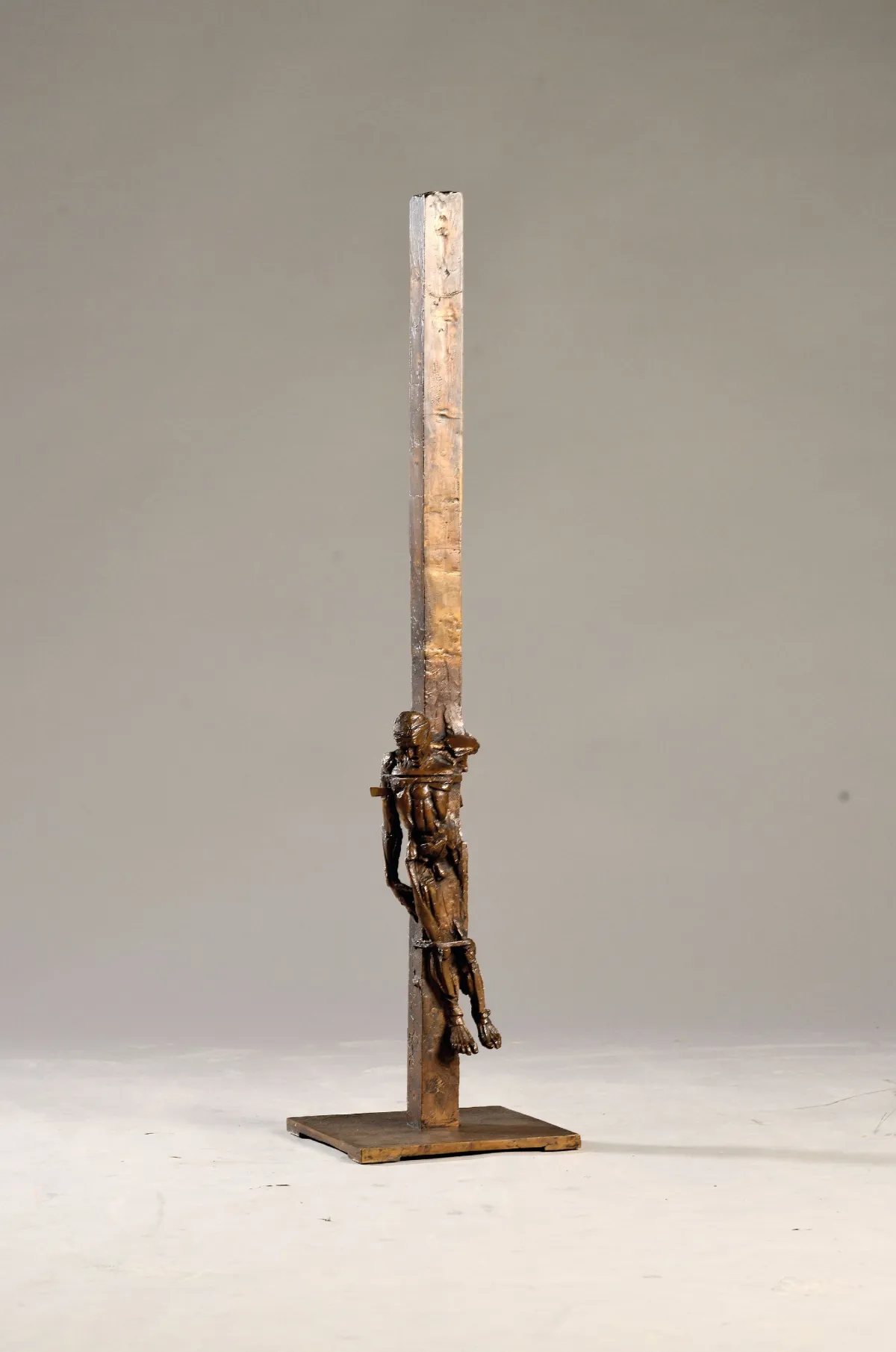 Gunther Stilling, 1943 Srpski-2024 Heilbronn, bronze sculpture, Crucifixion, patinated