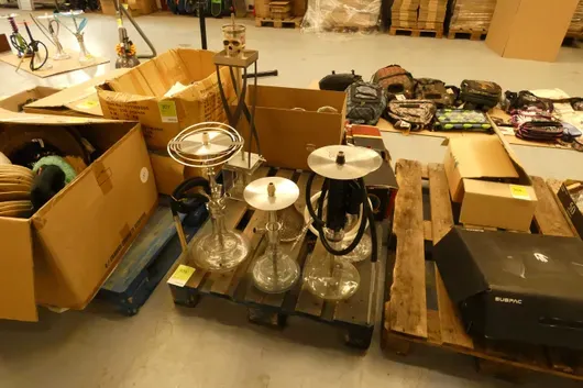 Lot de chicha et divers