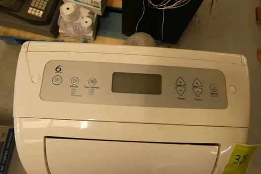 Whirlpool - mobile air conditioner