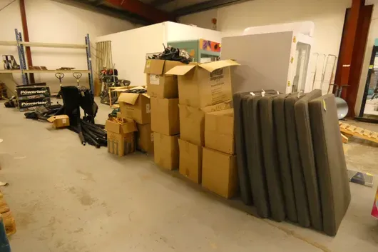8x doos partij kledinghangers