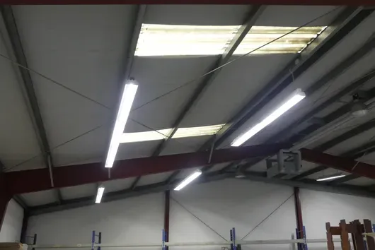 11x Lamp