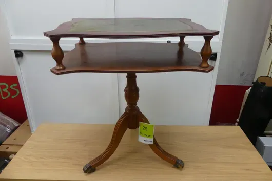 Table d'appoint