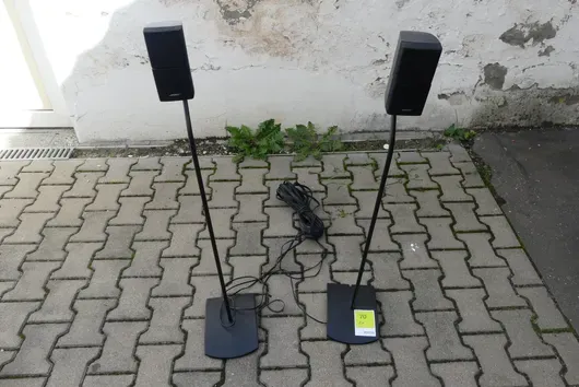 2x Bose luidsprekers met standaard