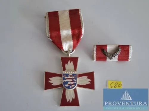 Záslužný kříž, čestný odznak hasičů Hesenska stříbrný za 25 let