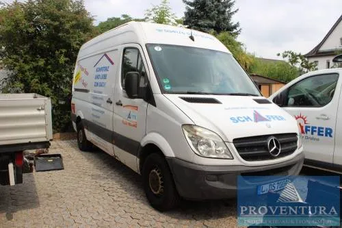 Truck closed box MERCEDES BENZ 310 CDI, first reg. 2008, 107,000 km