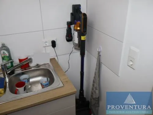 Akumulátorový tyčový vysavač AOLOKO
