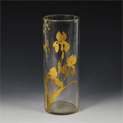 Jugendstil-Vase mit Irisdekor