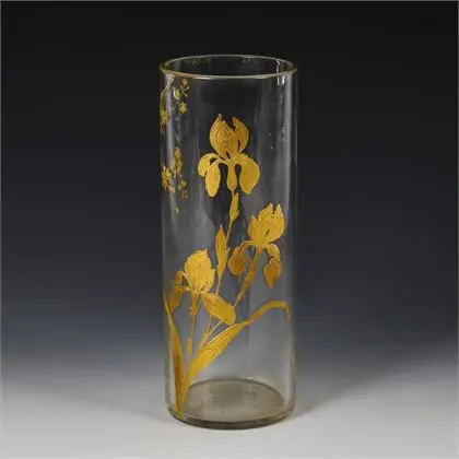 Jugendstil-Vase mit Irisdekor