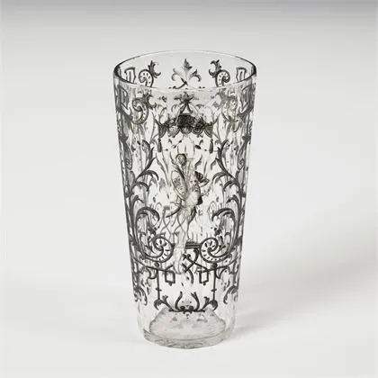 Becherglas mit Schwarzlotmalerei. Meyr's Neffe
