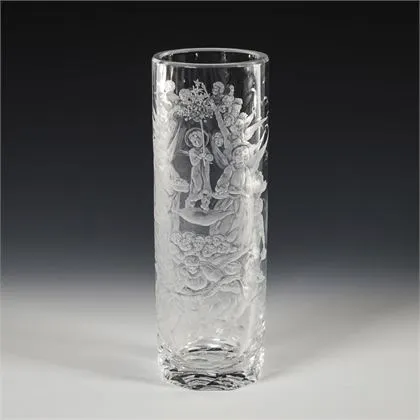 Vase mit sakralem Motiv