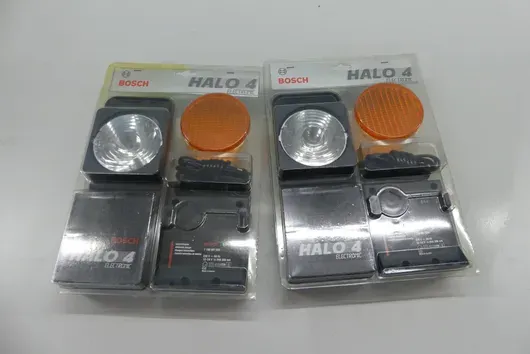 2x Bosch Halo 4 emergency light