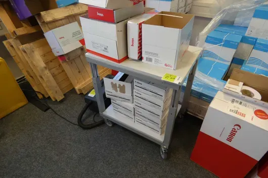 Chariot de table