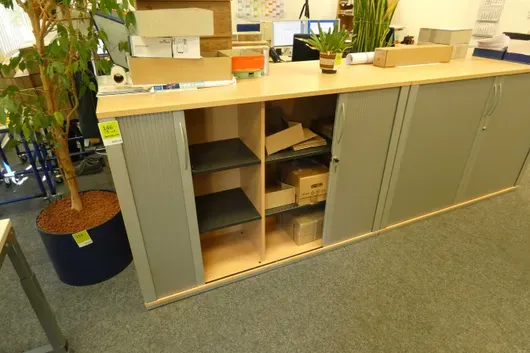 Sideboard, ohne Inhalt