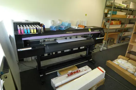 Mimaki eco-solvent inkjet printer + accessories