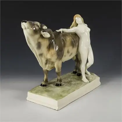 Mythologische voorstelling: "Europa met de stier". Weense manufactuur Friedrich Goldscheider