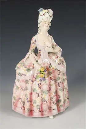 Staande rococodame met rozen. Weense manufactuur Friedrich Goldscheider