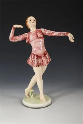 Figuur "Feierlicher Rhythmus". Weense manufactuur Friedrich Goldscheider