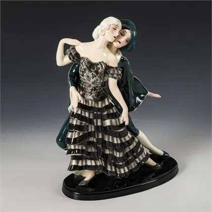 Figuurgroep "Dansend paar". Weense manufactuur Friedrich Goldscheider