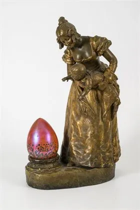 Lampe Art nouveau : Mère avec enfant. Wiener Manufaktur Friedrich Goldscheider